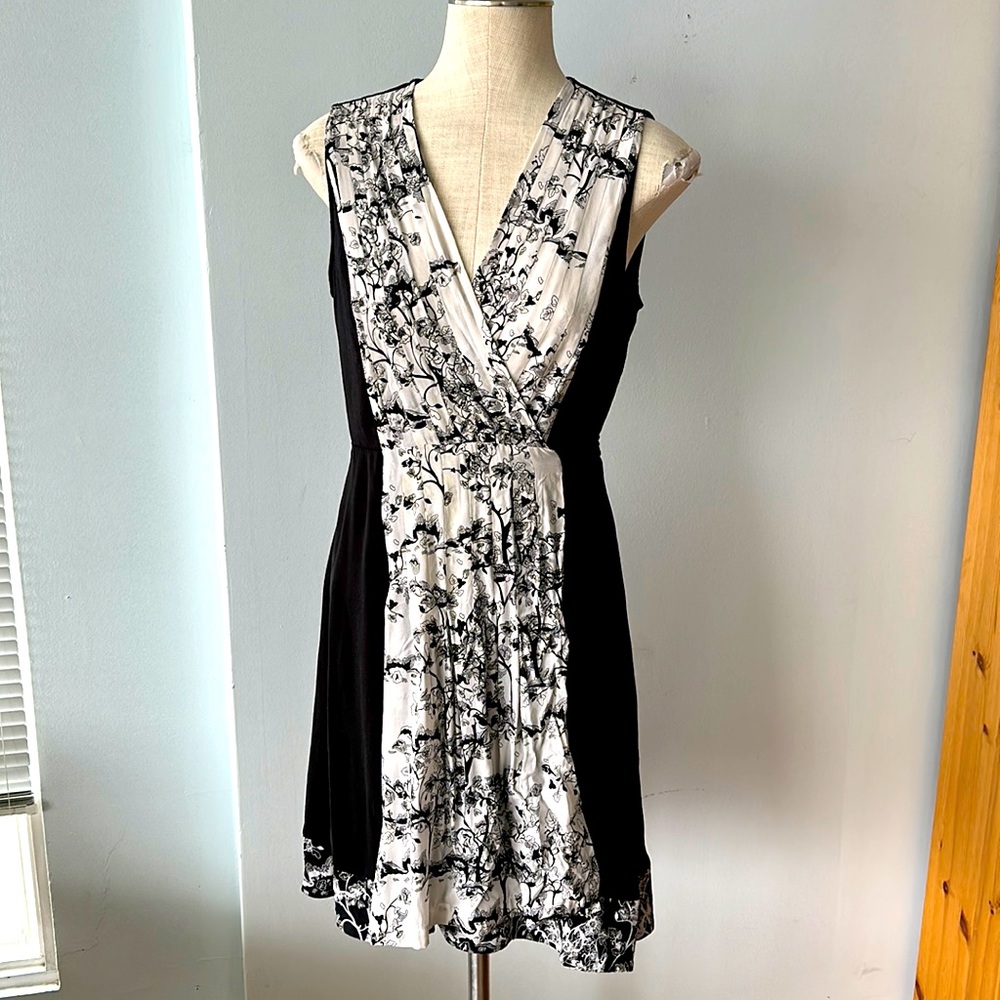 diane von furstenberg wrap dress size 8 - as is